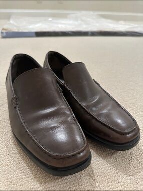 Tod’s Men’s Brown Leather Loafers